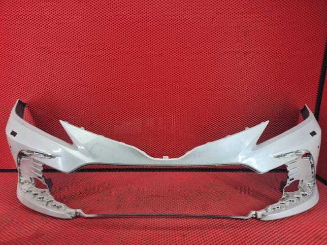 Бампер передний Toyota Camry V70 521193T967