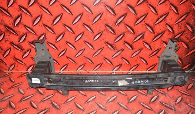 Усилитель переднего бампера Ford Mondeo 4  1481630