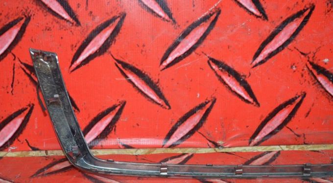 Молдинг решетки радиатора Subaru Forester S13 91123SG220