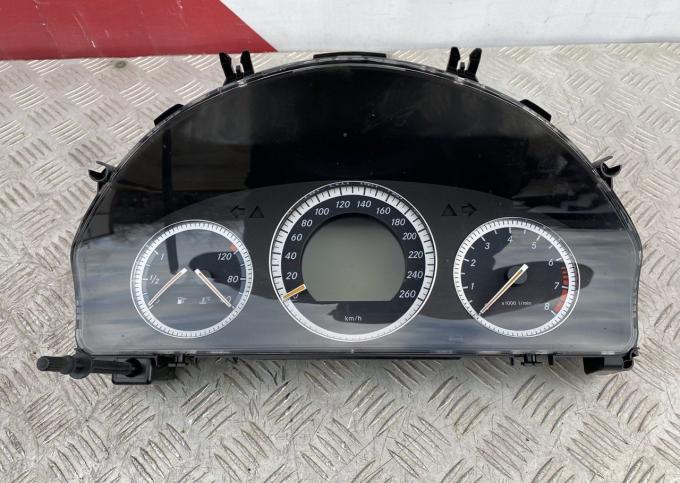 Панель приборов Mercedes W204 M271 A2045403648