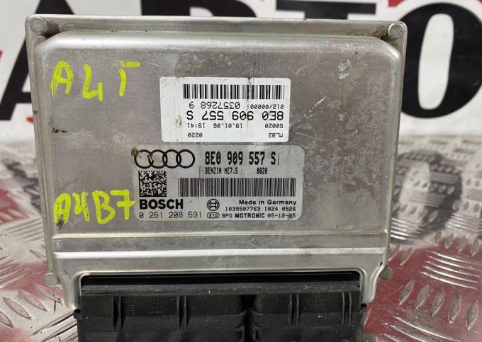 Блок управления двигателем Audi A4 B7 ALT 8E0909557S