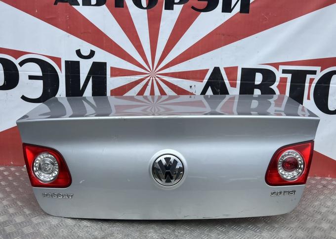 Крышка банажника в сборе Volkswagen Passat B6