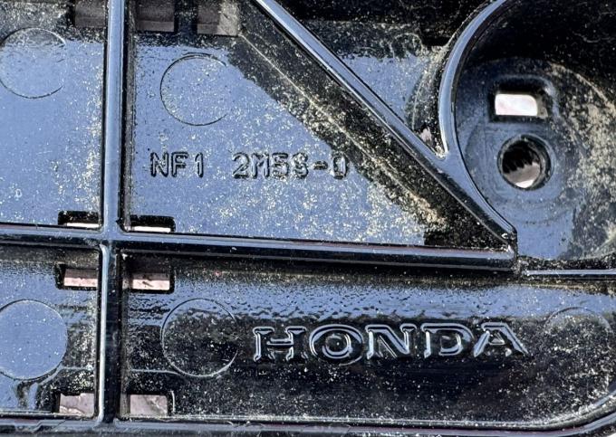 Крепление бампера правое Honda CR-V 3 RE