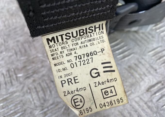 Ремень безопасности правый Mitsubishi Lancer 10