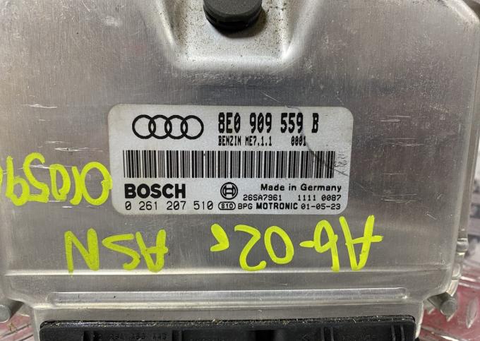 Блок управления двигателем Audi A6 C5 3.0 ASN 8E0909559B