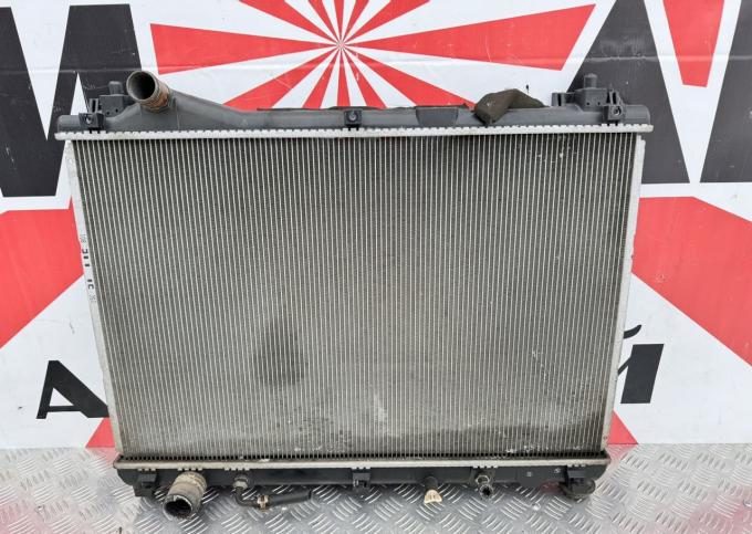 Радиатор охлаждения Suzuki Grand Vitara 2.0