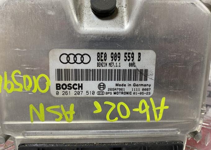 Блок управления двигателем Audi A6 C5 3.0 ASN 8E0909559B