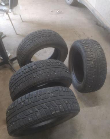 Kumho 235/60 R16