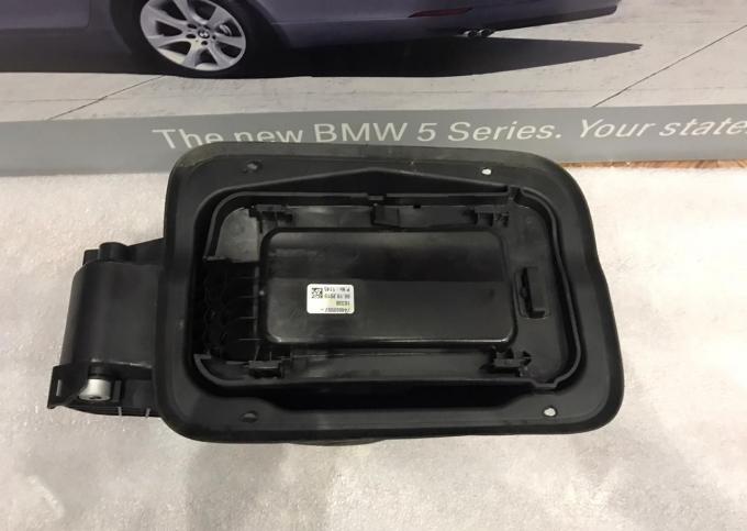 Лючок бензобака на BMW G07 бмв Г07 51177440020