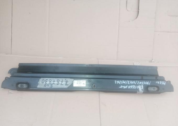 Кронштейн радиатора верхний на N47 BMW E60 бмв Е60 17117787830