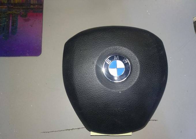 BMW X5 (E70) Подушка безопасности руля 3051642 1111