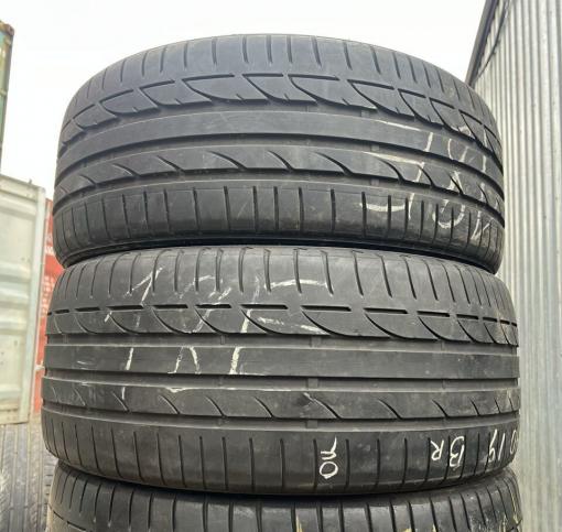 Bridgestone Potenza S001 235/40 R19