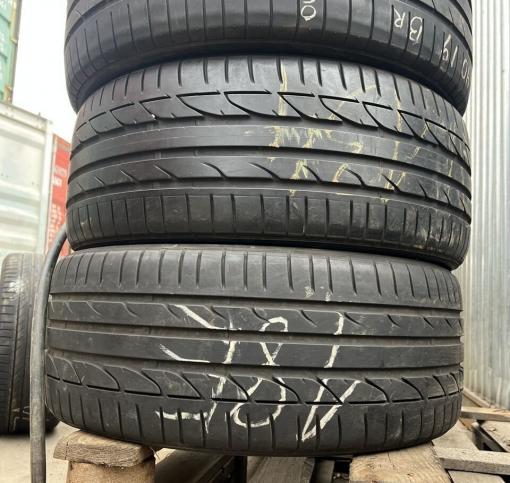 Bridgestone Potenza S001 235/40 R19