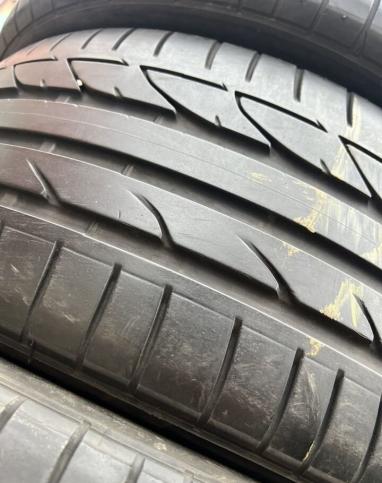 Bridgestone Potenza S001 235/40 R19