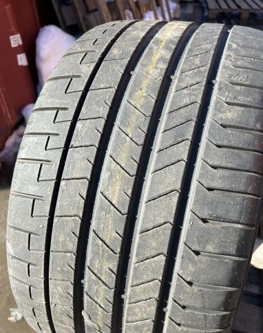 Pirelli P Zero PZ4 305/30 R20