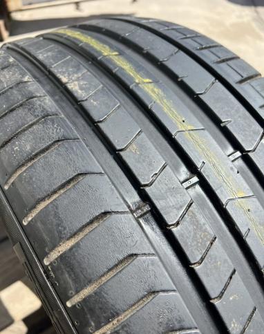 Pirelli P Zero PZ4 275/40 R20