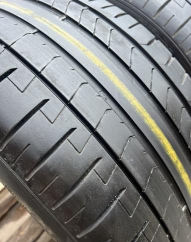 Pirelli P Zero PZ4 275/40 R20