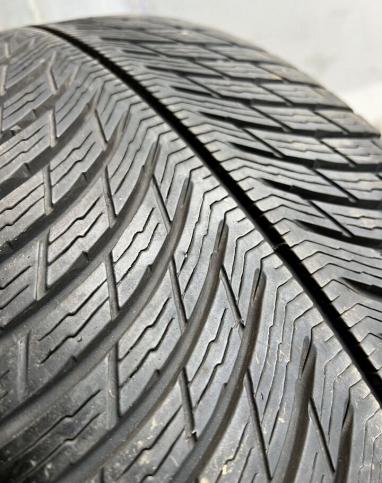 Michelin Pilot Alpin 5 245/50 R19