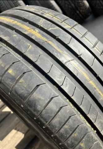 Pirelli P Zero PZ4 275/35 R22