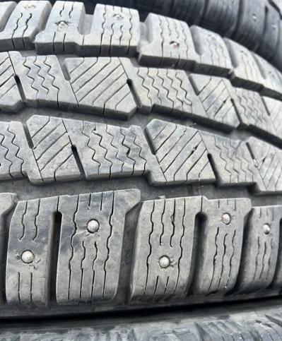 Michelin Agilis X-Ice North 235/65 R16C