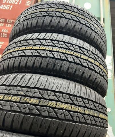 Yokohama Geolandar A/T G015 215/60 R16