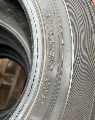 Dunlop Le Mans LM 704 225/60 R16