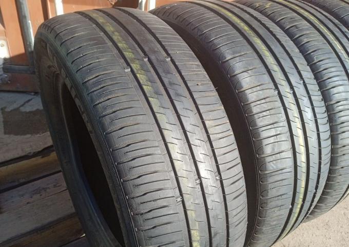 Michelin Energy XM2+ 215/60 R16