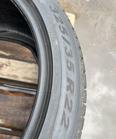 Pirelli Scorpion Winter 325/35 R22