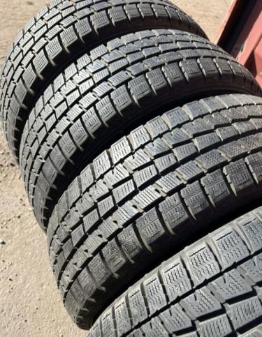 Dunlop Winter Maxx WM01 205/55 R16