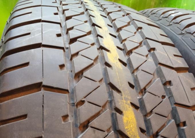 Bridgestone Dueler H/T 684II 275/60 R20