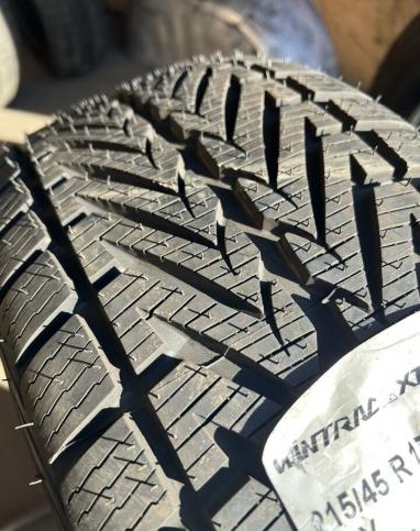 Vredestein Wintrac Xtreme 215/45 R17