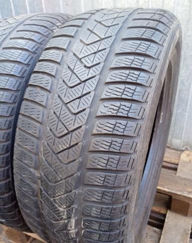 Pirelli Winter Sottozero 3 235/60 R16