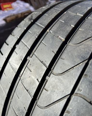 Pirelli P Zero 295/30 R20