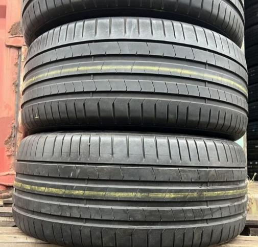 Pirelli P Zero PZ4 275/40 R21