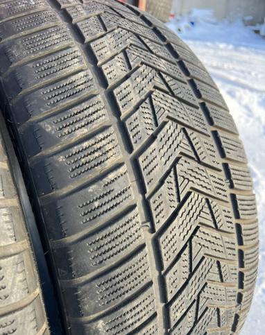 Tracmax X-Privilo S330 275/45 R21