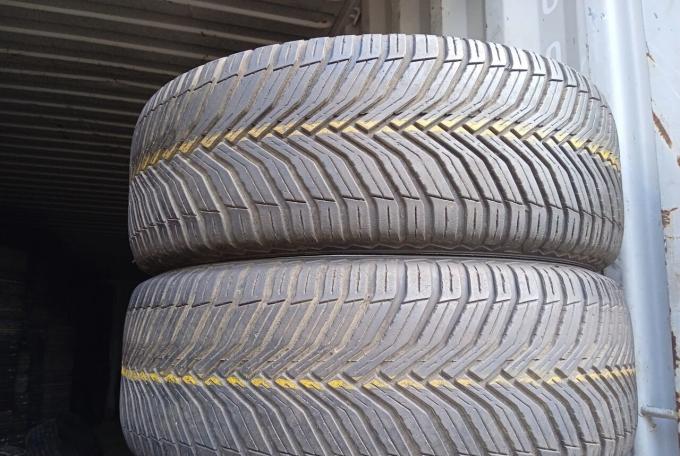 Michelin CrossClimate 2 215/55 R17