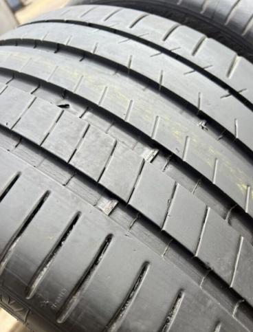 Michelin Pilot Super Sport 295/35 R20