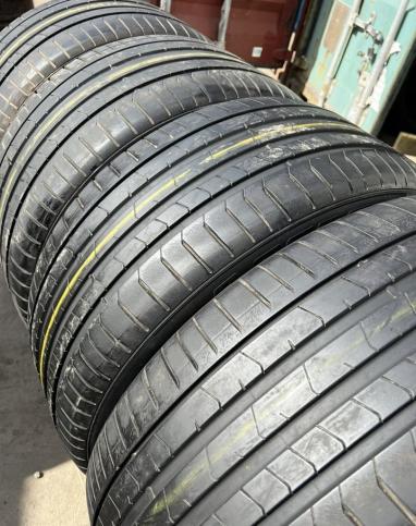 Pirelli P Zero PZ4 275/40 R21 и 315/35 R21