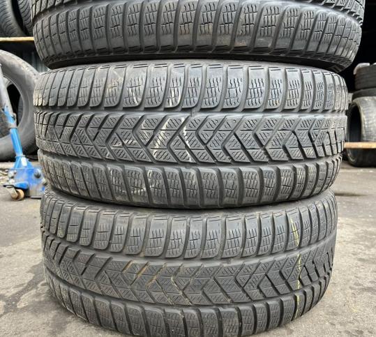 Pirelli Winter Sottozero 3 255/45 R19