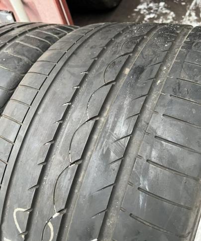 Yokohama Advan Sport V103 295/35 R21