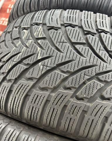 Nokian Tyres WR SUV 4 275/40 R20