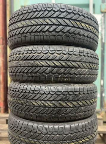 Bridgestone WeatherPeak 215/55 R17