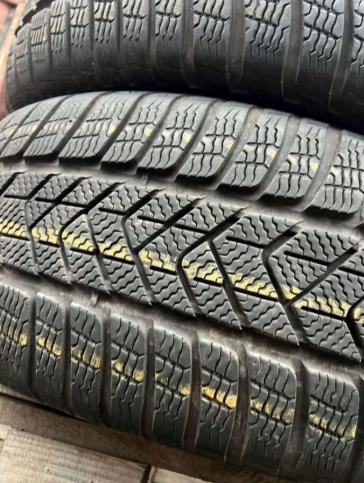 Pirelli Winter Sottozero 3 225/40 R19