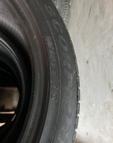 Pirelli Scorpion Winter 285/40 R21