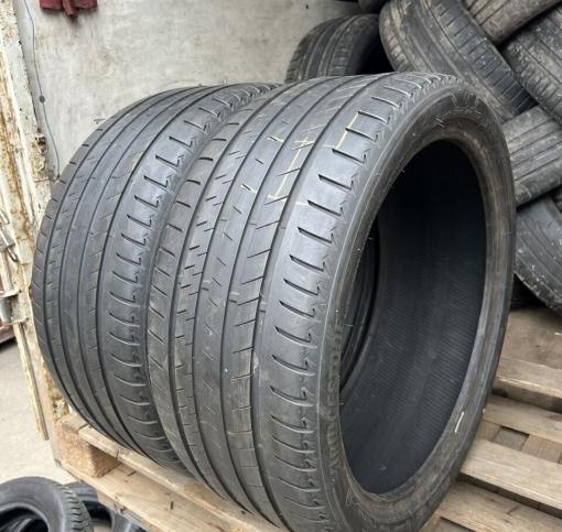 Bridgestone Alenza 001 275/35 R21