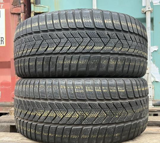 Pirelli Winter Sottozero 3 235/35 R20