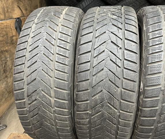 Vredestein Wintrac Xtreme S 225/45 R19