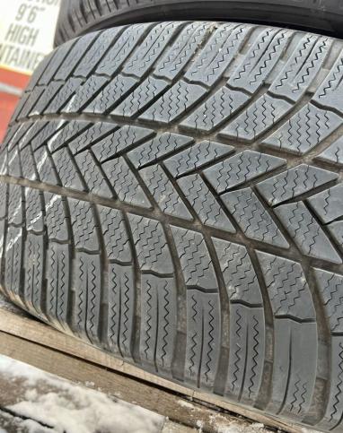 Bridgestone Blizzak LM-005 255/40 R20