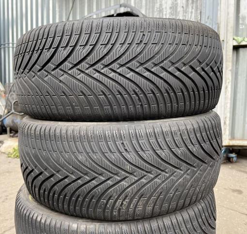 Kleber Krisalp HP3 235/45 R18