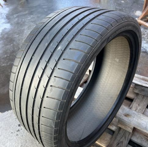 Dunlop SP Sport Maxx GT 275/30 R20